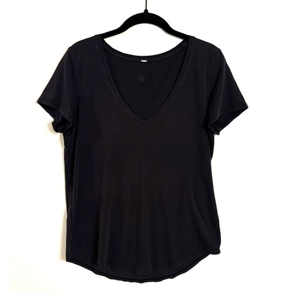 LULULEMON Black V Neck Short Sleeve Tee Shirt